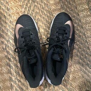 Nike Air Zoom Tennis Shoes size 11 Women’s - like new